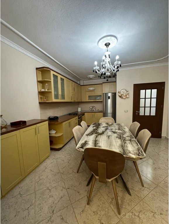 NE XHAMLLIK SHESIM APARTAMENT 2+1+STUDIO+LAVANTERI