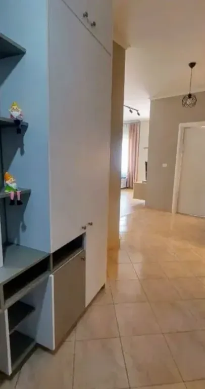 Tirane, apartment 1+1+Balcony for rent Floor 4, 65 m² 600 € (Near Vila Gold)