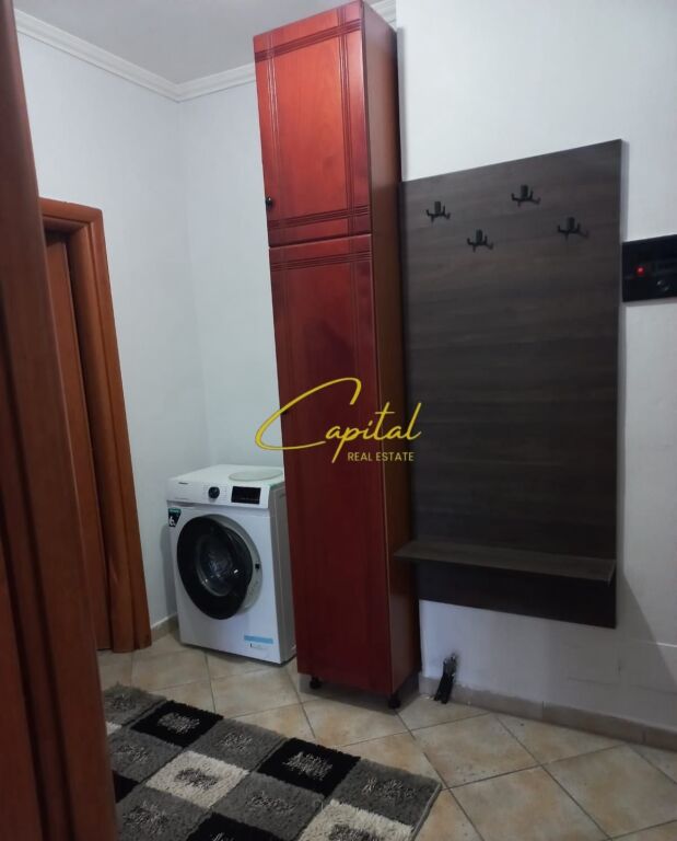 APARTAMENT ME QIRA 1+1 RRUGA IRFAN TOMINI 50.000 LEKE