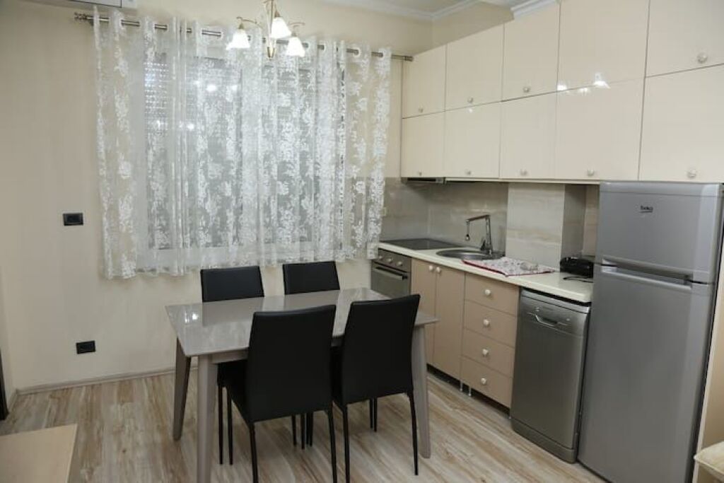 Apartament 1+1 +studio ne Bllok