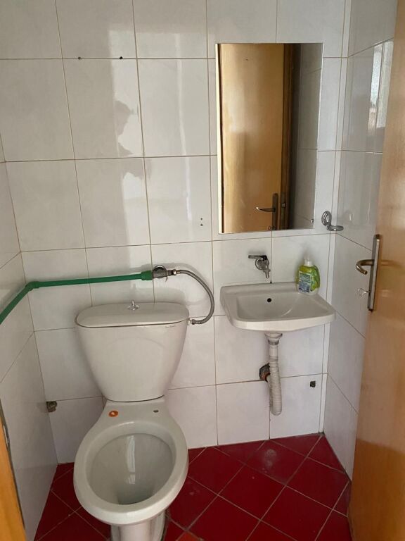 Vendita | Locale Commerciale | Via di Dibrës | 180000 €