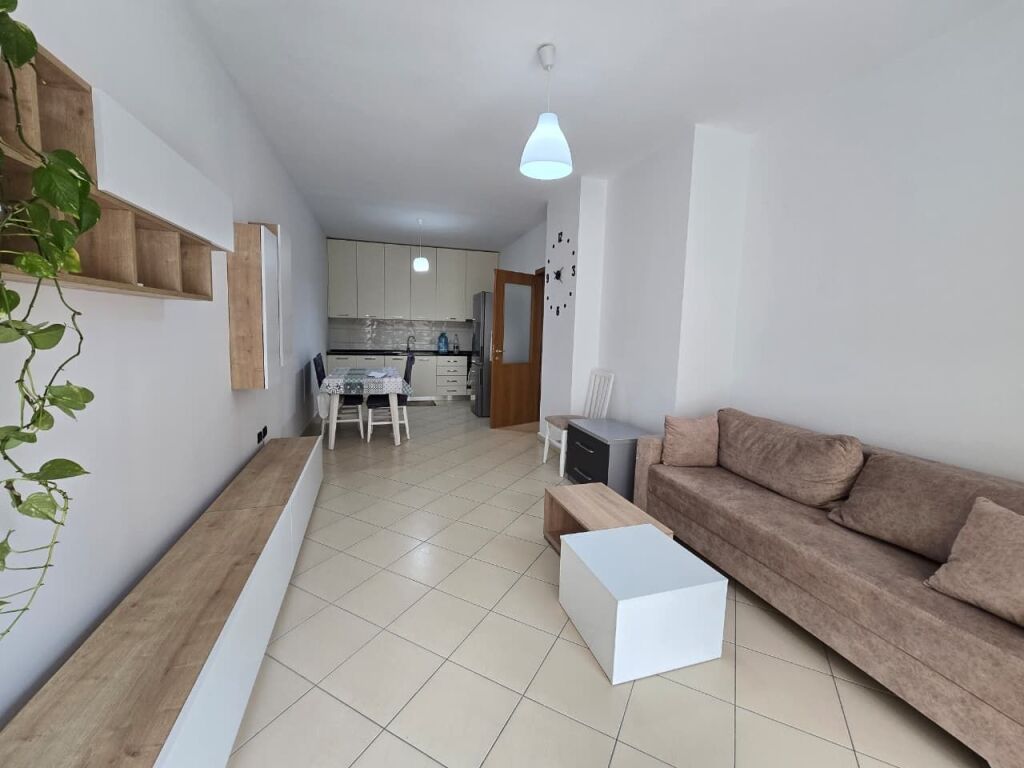 Jepet apartament 2+1 Vollga Durres