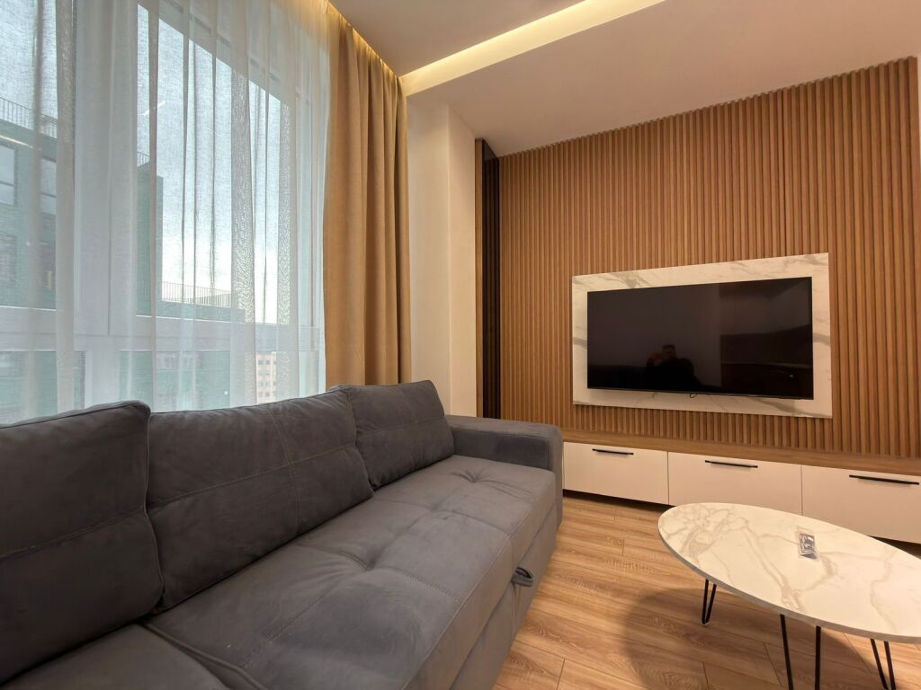 Ofrohet apartament 2+1 me qira