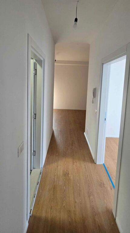 🏢 Zyrë me Qira 2+1+2 + Post Parkimi