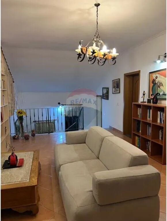 *VILE PER QERA NE SAUK*