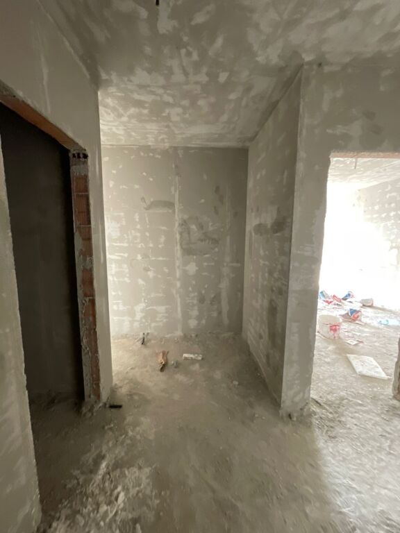 Shitet 3+1 faze sovatimi Kamez,Ulliri