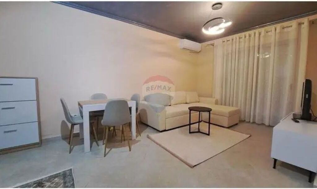 Appartamento 2 + 1 in affitto vicino alla Procura di Tirana