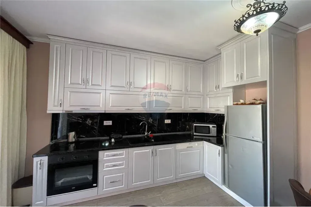 APARTAMENT 1+1 PER QIRA TEK KODRA E DIELLIT