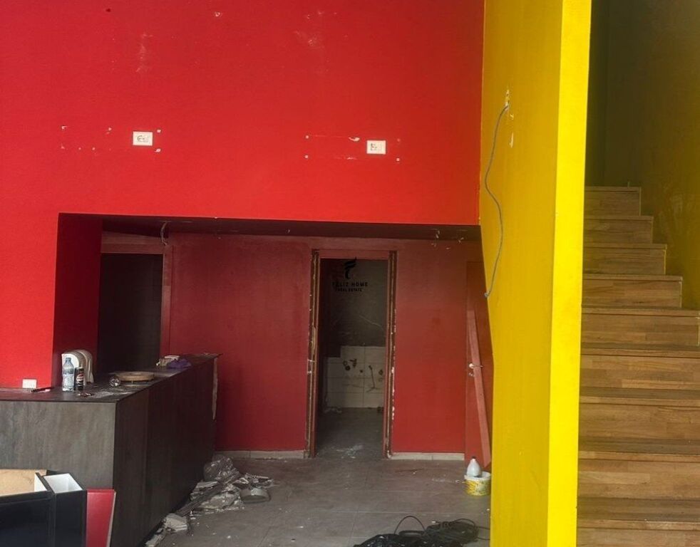 DYQAN DUPLEX ME QERA 120 M2 QENDER 400.000 LEKE FH-60389