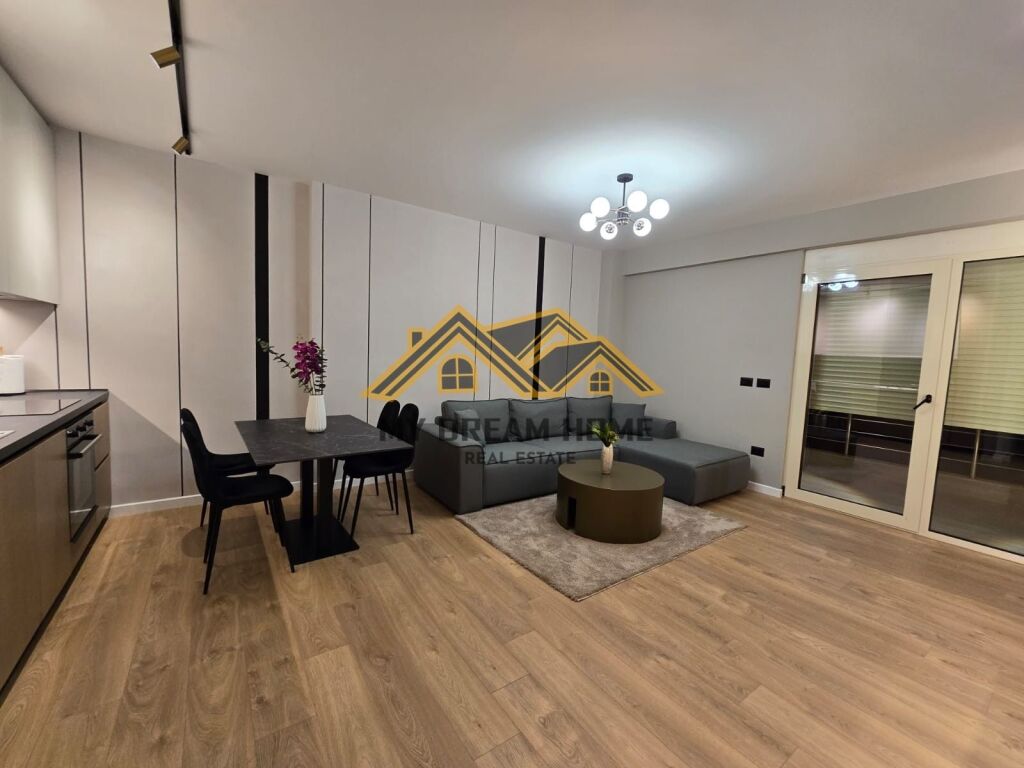 VENDESI APPARTAMENTO 1+1 SPIAGGIA VICINO HOTEL ADRIATIK!