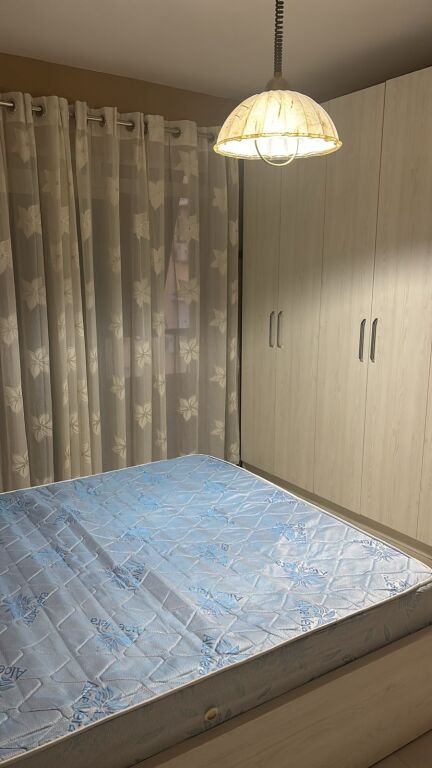 Jepet Me Qera Apartament 1+1+1 Ballkon