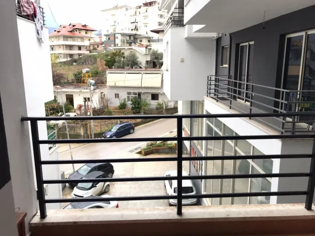 Tirane, rent 1+1+Balcony apartment Floor 3, 73 m² 380 €
