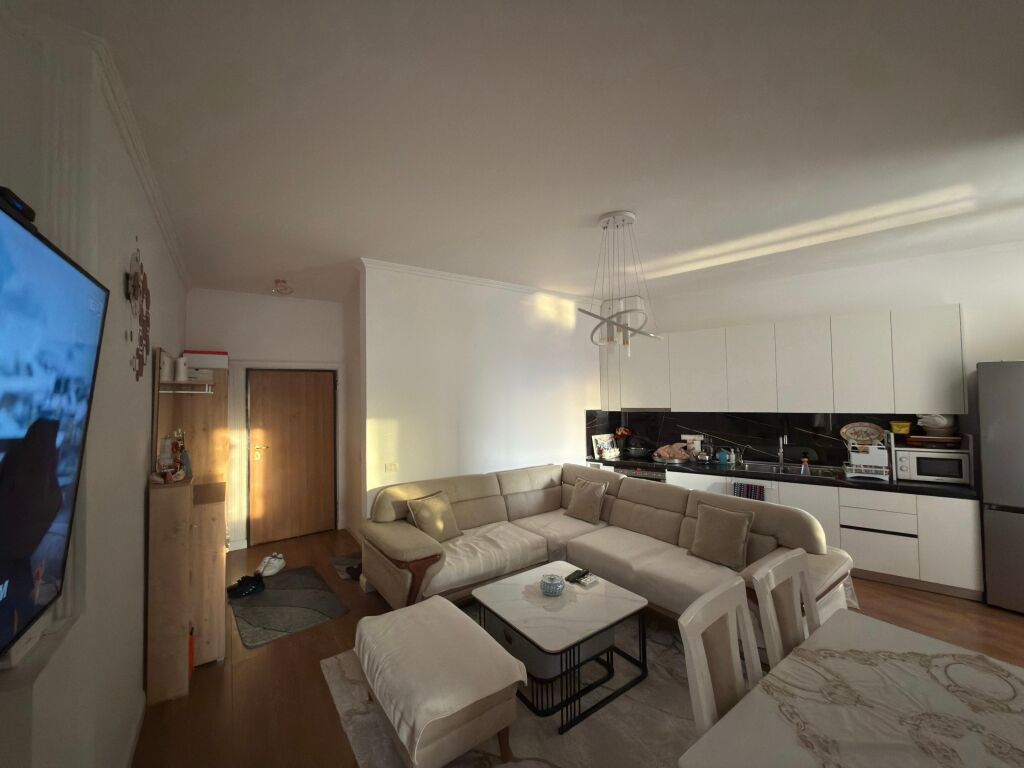 Apartament në shitje