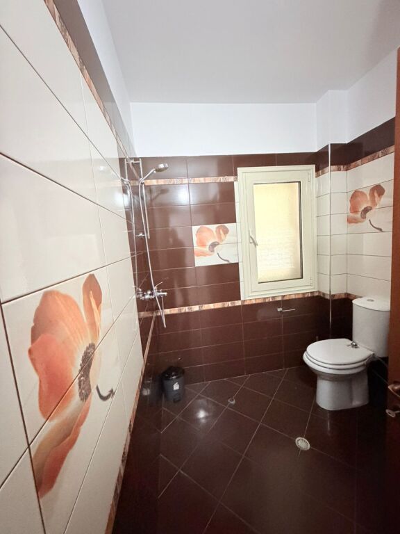 JEPET ME QERA APARTAMENT 2+1+2 LAGJA NR.5 , DURRES