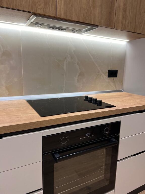 Apartament 1+1 me qera tek Mine Peza prane Rosman Lala