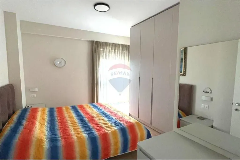 Apartament 2+1+2 me qera Myslym Shyri