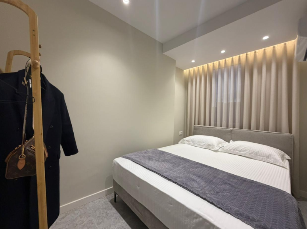 🏡 Vendesi 2 Appartamenti 1+1 – Zona 21 Dhjetori   