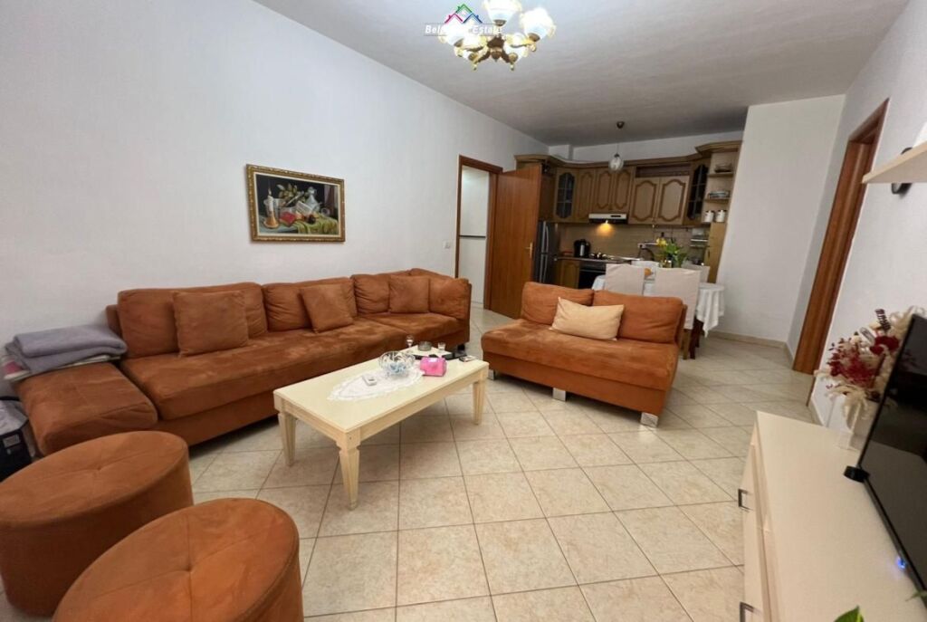 Apartament Me Qera 3+1 Tek Kompleksi Panorama (ID B230205) Tirane