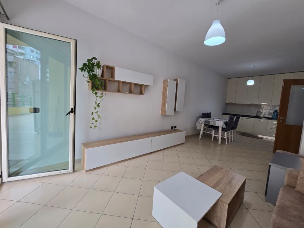 Jepet apartament 2+1 Vollga Durres