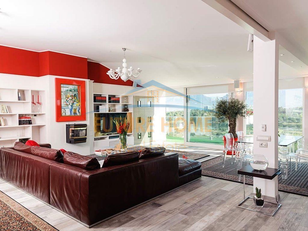 Shitet apartament 2+1+2 Liqeni i Thate