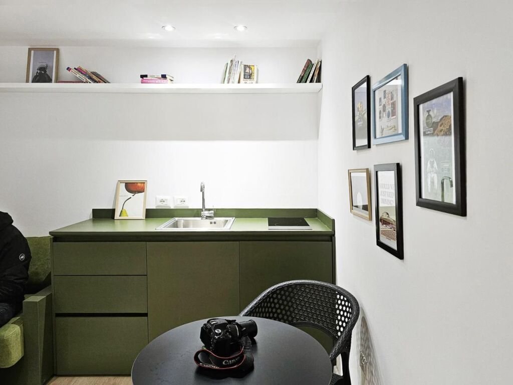 Apartament 3+1+2 ne shitje tek Rruga Fortuzi ( mbrapa Ministrise se Drejtesise) 