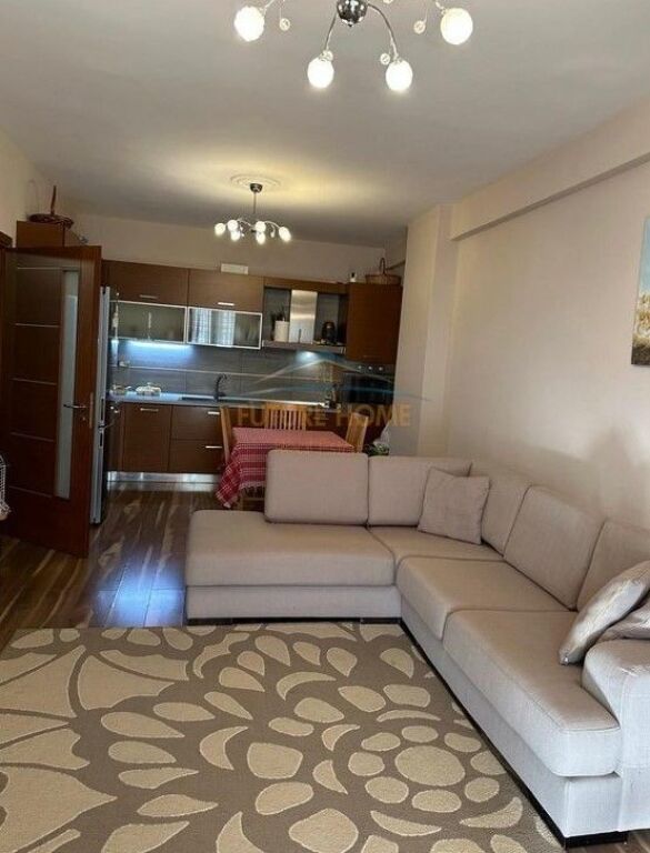 Qera, Apartament 2+1, Rruga Besim Alla, Yzberisht