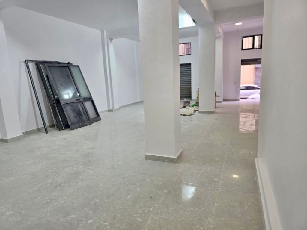 📣 QERA Ambient Biznesi 📍 Prane 21-Dhjetorit ✨  