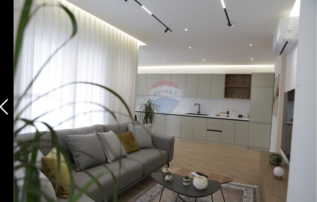 Apartment for rent 2+1 Zogu i Zi