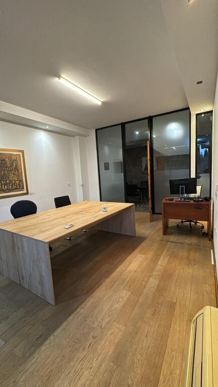 🏠📍Jepet me qira ambient zyre pranë Gardës së Republikës