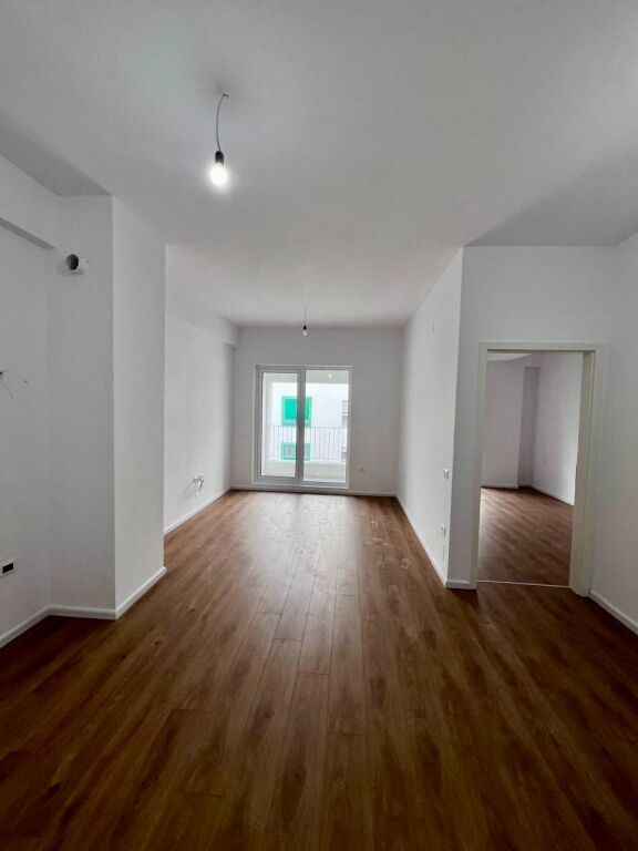 📣 SHITET Apartament 1+1 📍 Rezidenca Kaimi, Ali Demi 🛣️ Rruga "Pasho Hysa" ✨  