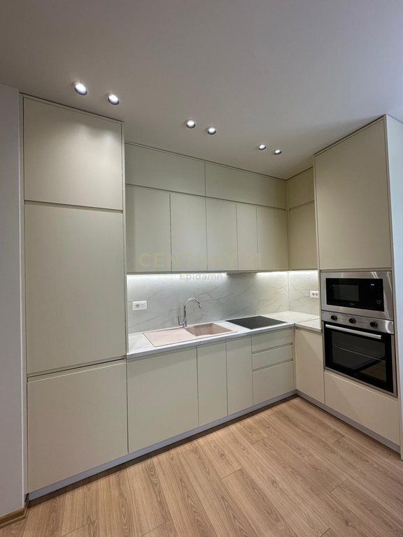 Appartamento di lusso 2+1+2 in vendita, Zogu i Zi Tirane 345.000 € Superficie totale 110m2