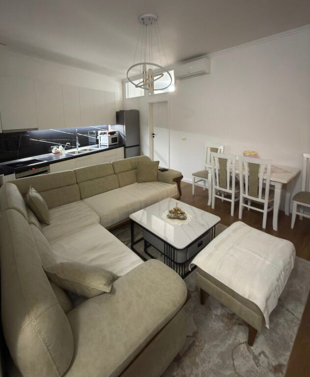 Apartament në shitje