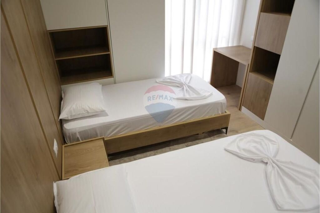 Appartamento - In Affitto - Zogu I Zi, Tirana