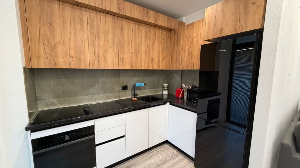 Jepet apartament 1+1 White Hill Durres