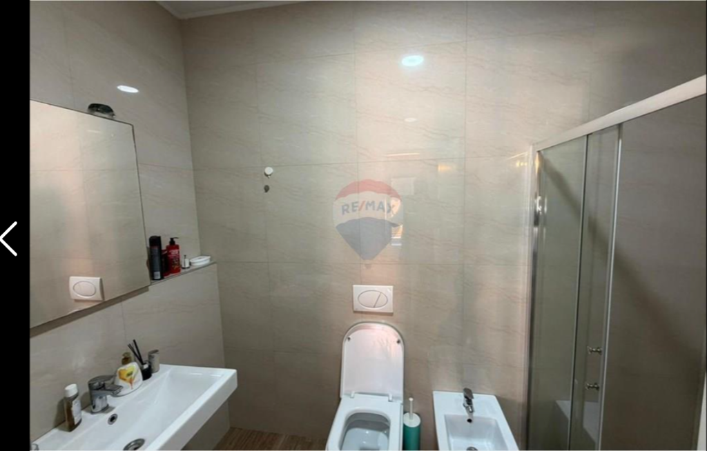 Apartament per qera 2+1+2 + parkim tek Kompleksi Delijorgji