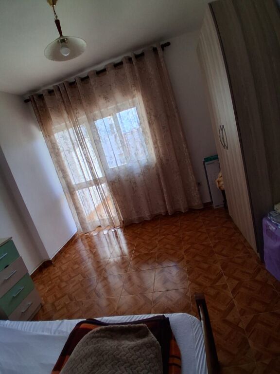 In affitto Appartamento 2+1+2 balconi, Don Bosko Torri Arabo (torre 6) 500 mila leke