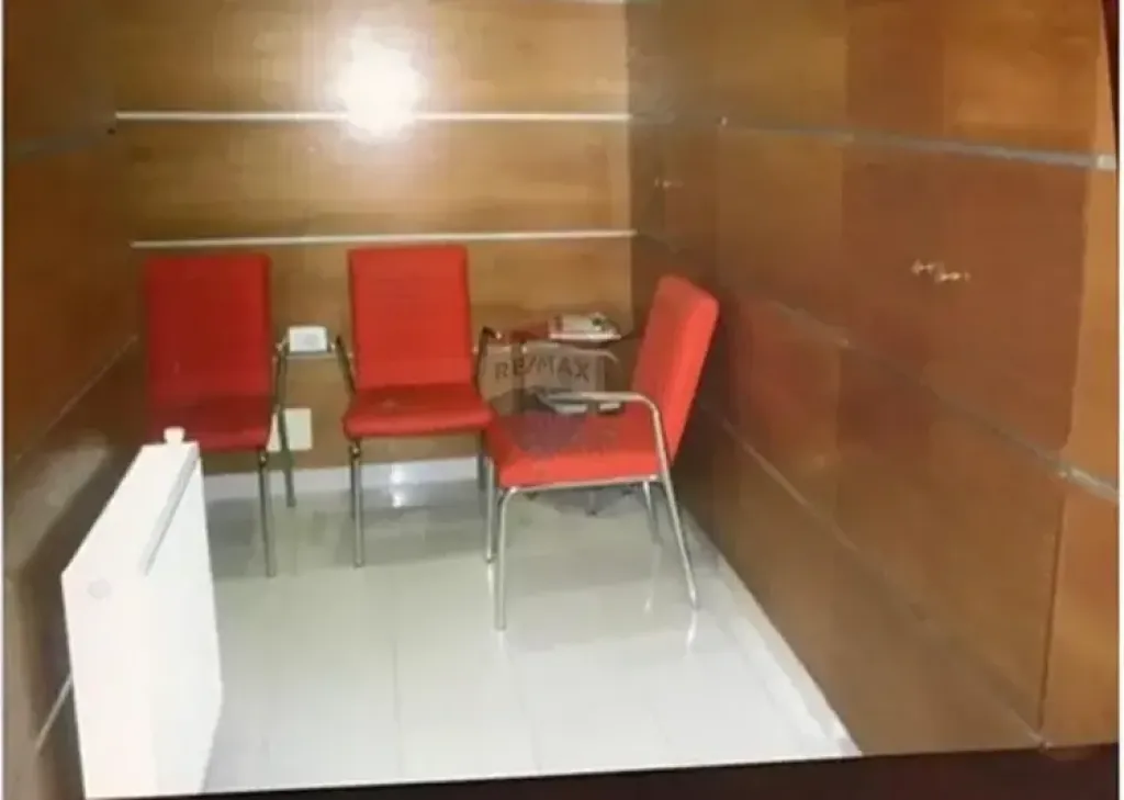 PREMISES FOR RENT AT KIKA 1 – PARIS MUNICIPALITY