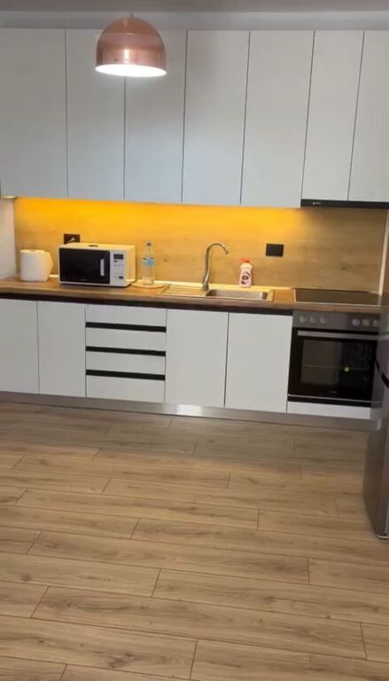 📣 QERA Apartament 2+1+2 📍 Kompleksi Star, Ish Parku i Autobuzeve ✨  💶Cmimi 70.000 Leke