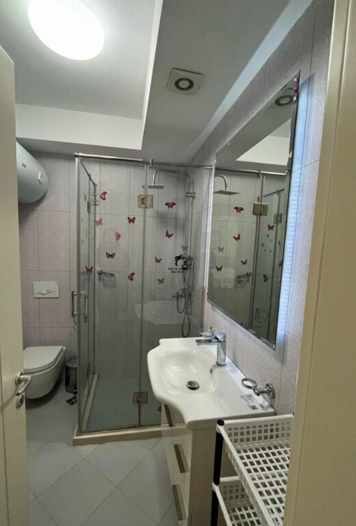 APARTAMENT ME QERA 2+1 TEG 150.000 LEKE  FH-60408