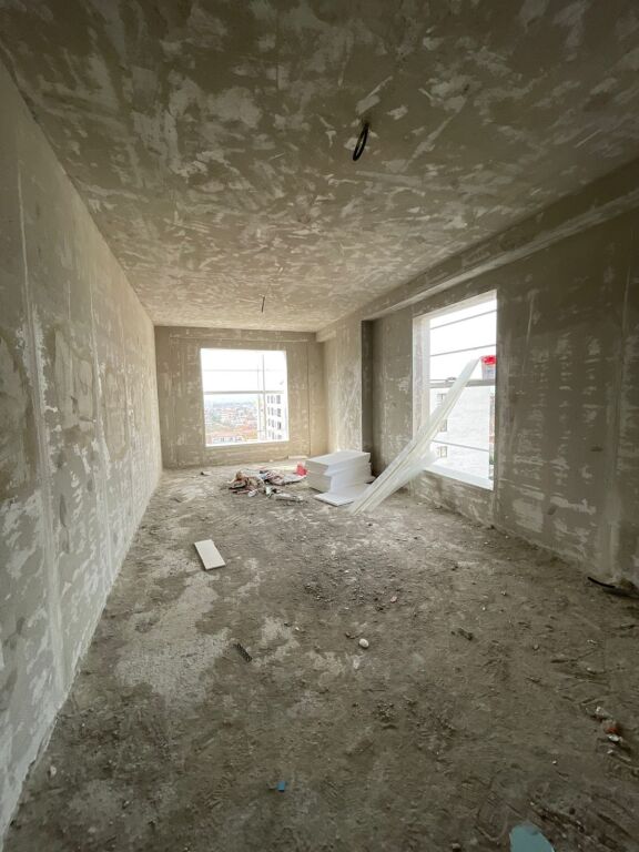 Shitet 3+1 faze sovatimi Kamez,Ulliri