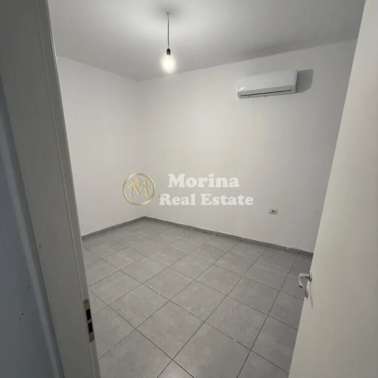 Qera | Apartament 2 + 1 | Rruga e Barrikadave | 690 €/muaj
