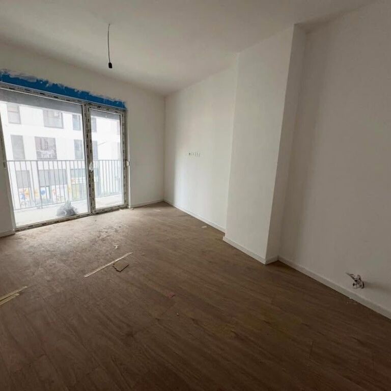 🏡 Shitet Apartament 2+1+2 – Kompleksi Orbital, Gener 2 (Bulevardi i Ri) ✨
