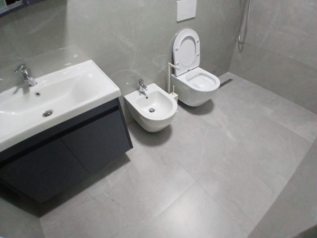 2+1,i mobiluar stacion treni,cmimi 580 euro