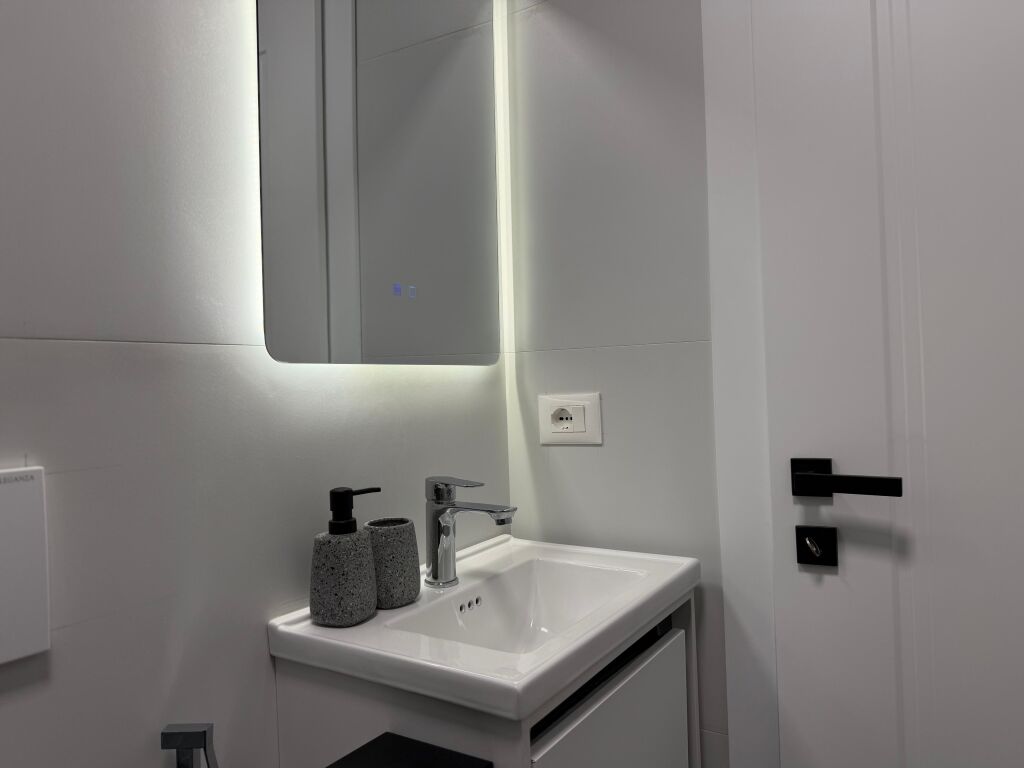 Two 1+1 apartments for sale on Kavaja Street