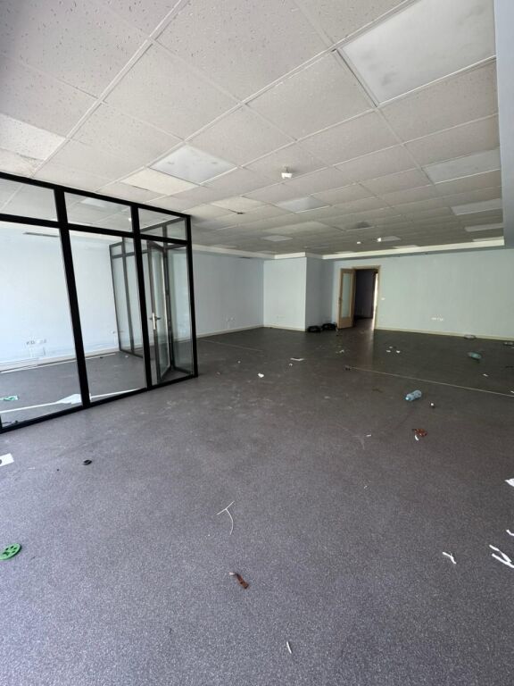 OFFICE FOR RENT BLLOK