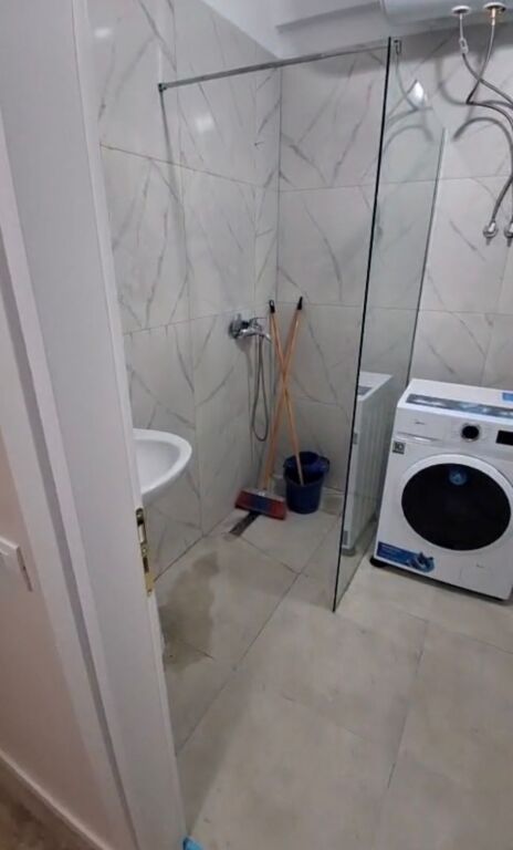 1+1, arredato a Urban Gate, Astir, 500 mila lek