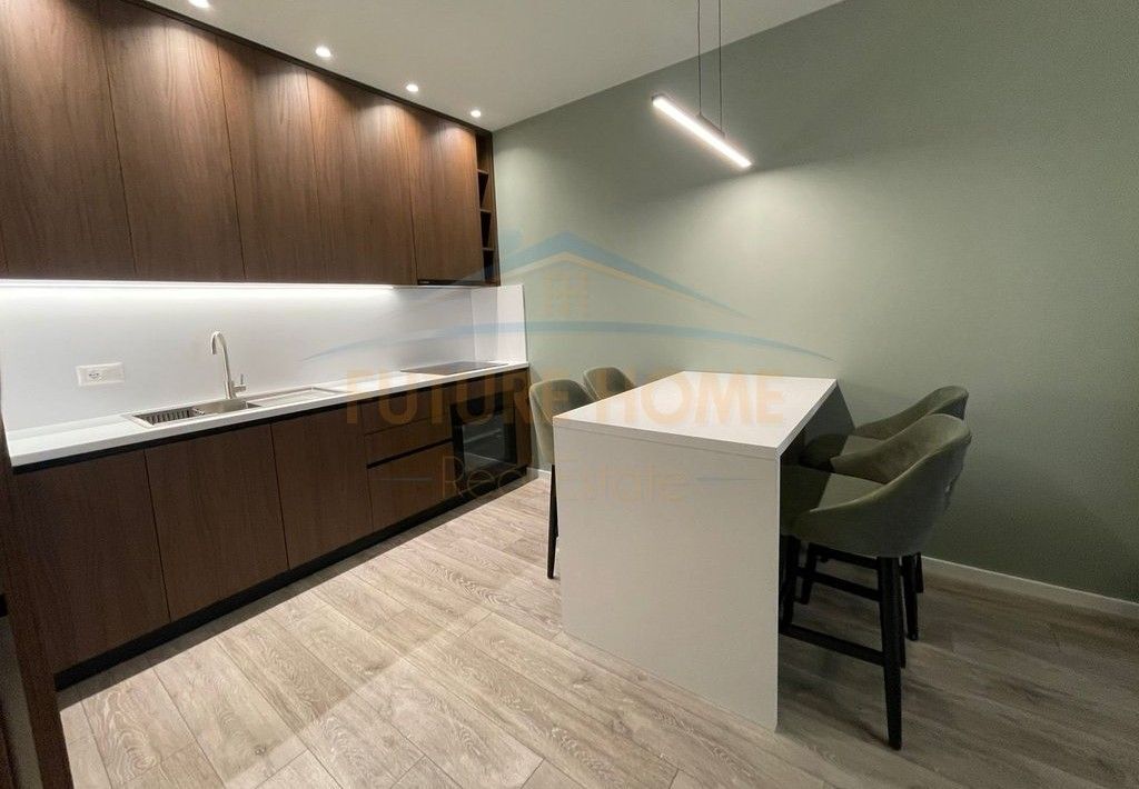 Qira, Apartament 1+1, Golden Tower, Tirane