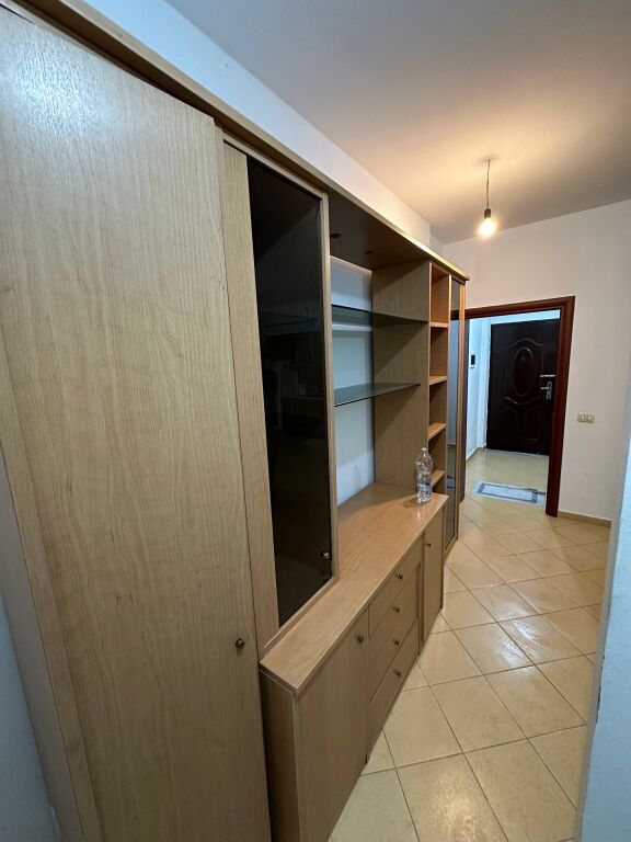 Apartament 1+1 me qera prane Spakut tek rruga Jordan Misja