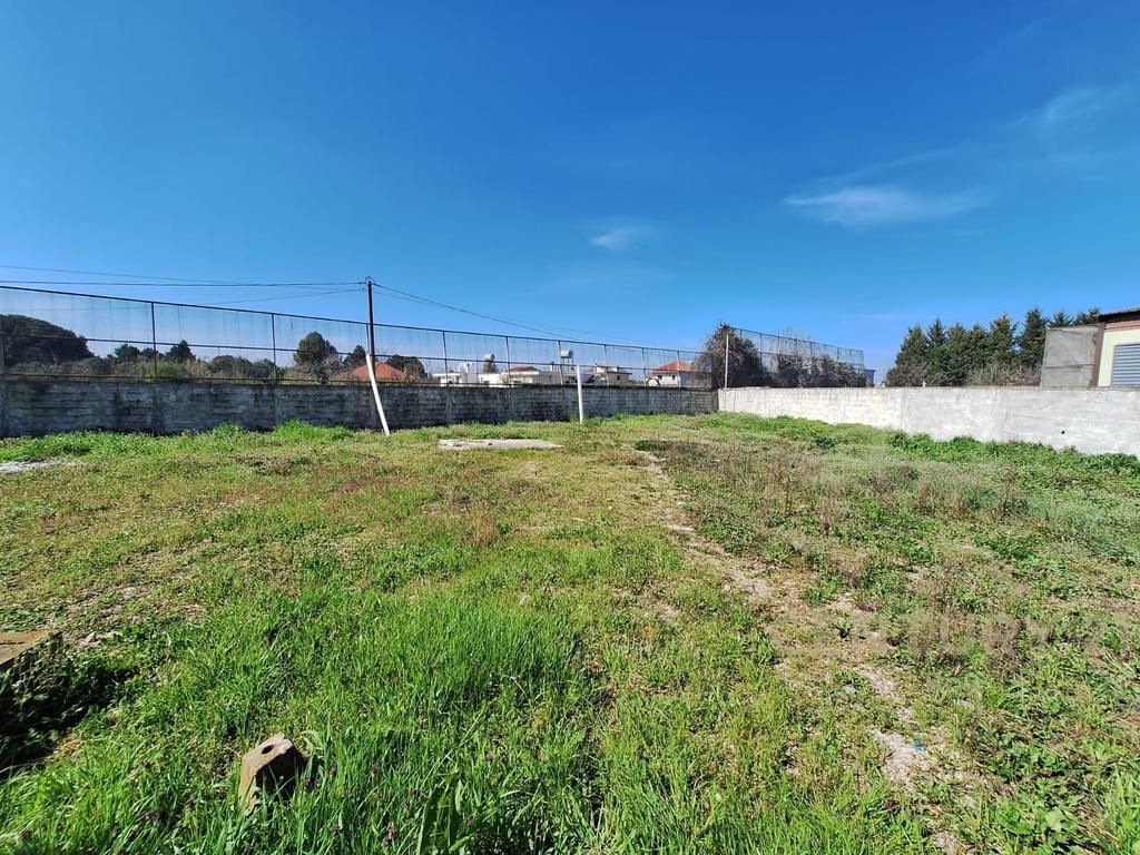 SHITET KAPANON NE XHAFZOTAJ, 1384 M2 , 3722 M2 TOKE