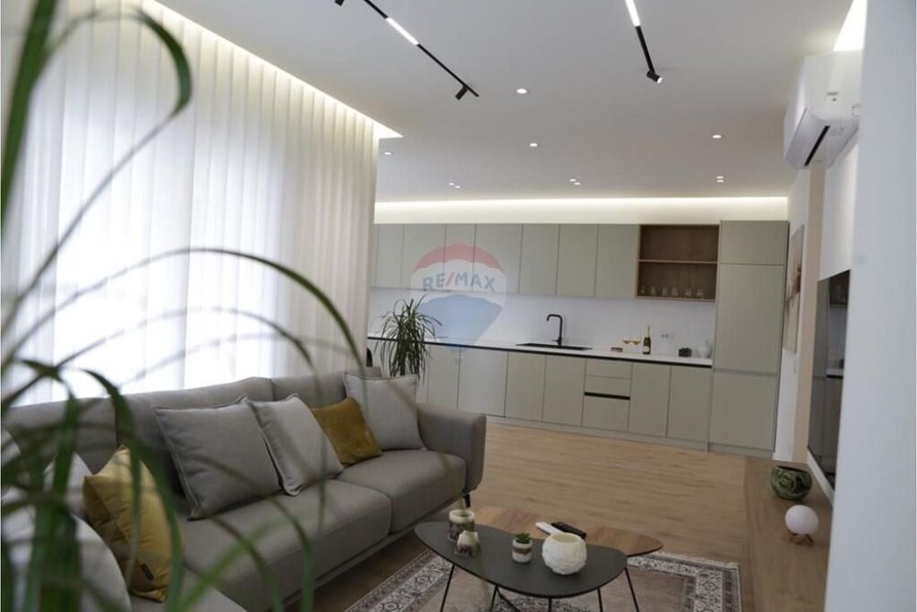 Appartamento - In Affitto - Zogu I Zi, Tirana